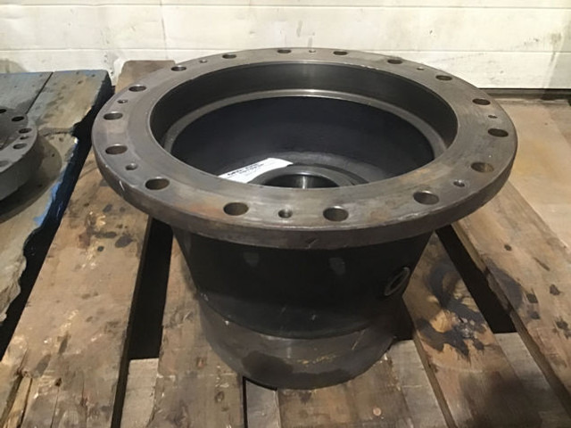 Liebherr Output Shaft Housing - Radnabe/-lagerung: das Bild 1 Liebherr Output Shaft Housing - Radnabe/-lagerung: das Bild 1