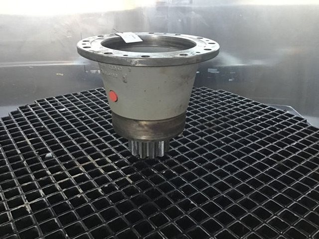 Liebherr Output Shaft Housing - Radnabe/-lagerung: das Bild 2 Liebherr Output Shaft Housing - Radnabe/-lagerung: das Bild 2