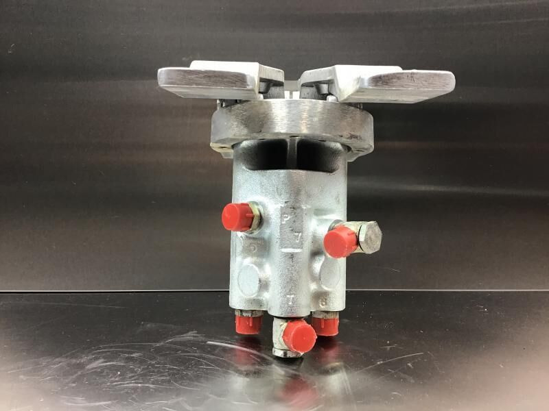 Liebherr Pilot Control Unit - Pedal: das Bild 1 Liebherr Pilot Control Unit - Pedal: das Bild 1