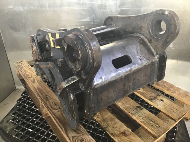 Liebherr Quick Hitch Verachtert - Schnellwechsler: das Bild 3 Liebherr Quick Hitch Verachtert - Schnellwechsler: das Bild 3