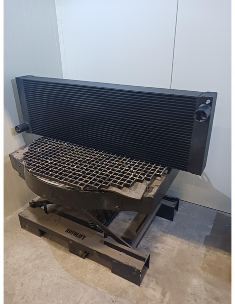 Liebherr R946 LC - Kühler: das Bild 1 Liebherr R946 LC - Kühler: das Bild 1