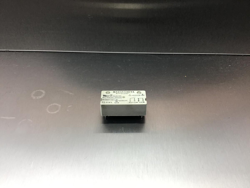 Liebherr Relay - Relais: das Bild 1 Liebherr Relay - Relais: das Bild 1