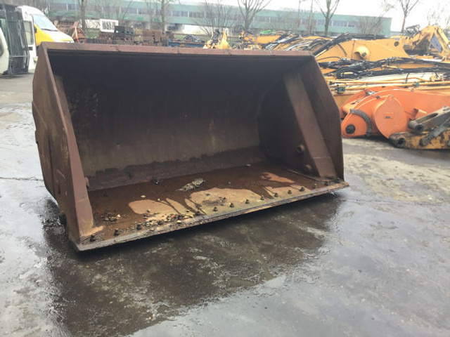 Liebherr Shovelbak Ulrich 84730 Type HY L550-456 - Schaufel: das Bild 4 Liebherr Shovelbak Ulrich 84730 Type HY L550-456 - Schaufel: das Bild 4
