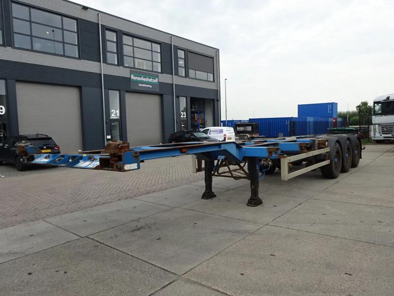 Renders Container chassis / Mercedes + Disc / 1x Lift Axle / 1x Extendable - Container/ Wechselfahrgestell Auflieger: das Bild 4 Renders Container chassis / Mercedes + Disc / 1x Lift Axle / 1x Extendable - Container/ Wechselfahrgestell Auflieger: das Bild 4