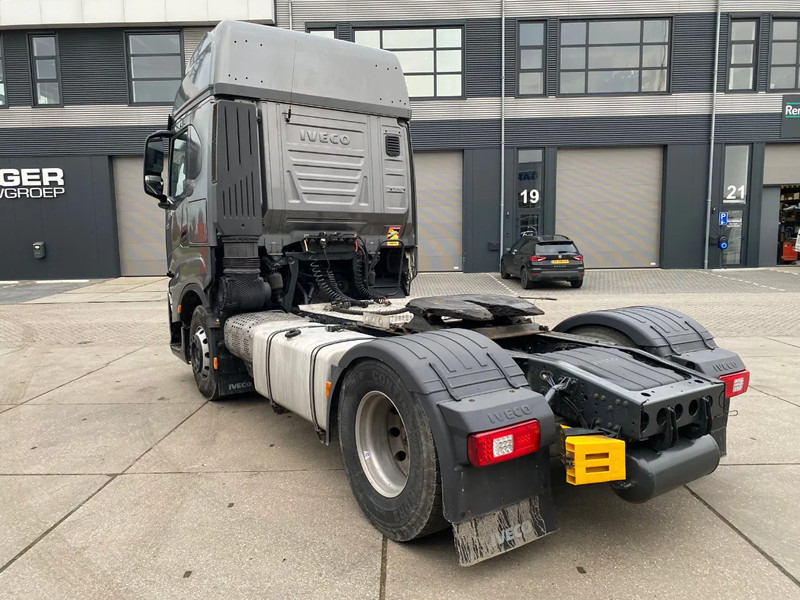 Iveco S-WAY 480 / Intarder / Hydraulic - Sattelzugmaschine: das Bild 4 Iveco S-WAY 480 / Intarder / Hydraulic - Sattelzugmaschine: das Bild 4