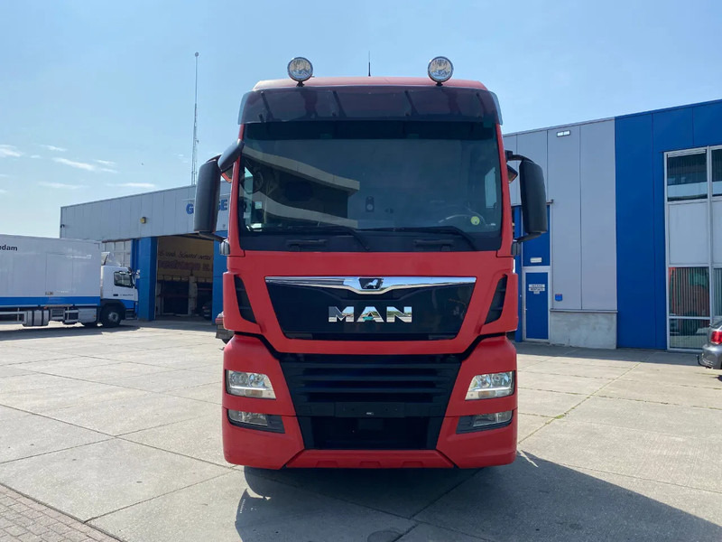 MAN TGX 18.500 XXL / Retarder / Full Spoilers / 2x Tank - Sattelzugmaschine: das Bild 2 MAN TGX 18.500 XXL / Retarder / Full Spoilers / 2x Tank - Sattelzugmaschine: das Bild 2