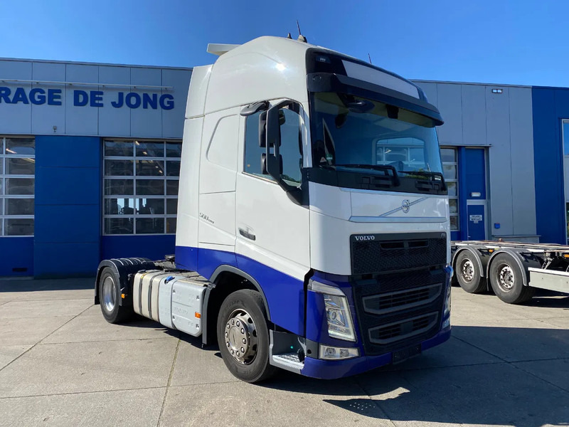 Volvo FH 13.500 Globetrotter XL / I-Park Cool / 2x Tank / Euro 6D - Sattelzugmaschine: das Bild 3 Volvo FH 13.500 Globetrotter XL / I-Park Cool / 2x Tank / Euro 6D - Sattelzugmaschine: das Bild 3