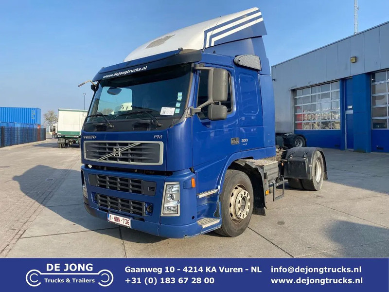 Volvo FM 300 / Euro 5 / Automatic - Sattelzugmaschine: das Bild 1 Volvo FM 300 / Euro 5 / Automatic - Sattelzugmaschine: das Bild 1