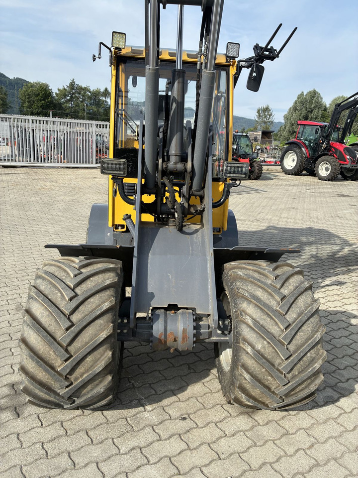 Hoflader Eurotrac Eurotrac W13: das Bild 6