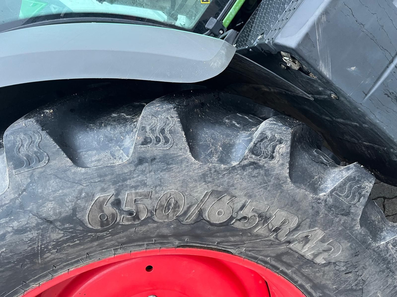 Fendt 724 Vario - Traktor: das Bild 4 Fendt 724 Vario - Traktor: das Bild 4