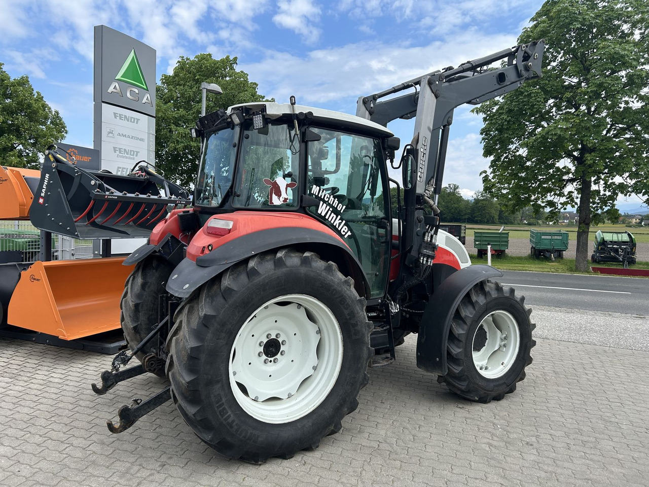 Steyr 4105 Kompakt ET Basis - Traktor: das Bild 2 Steyr 4105 Kompakt ET Basis - Traktor: das Bild 2