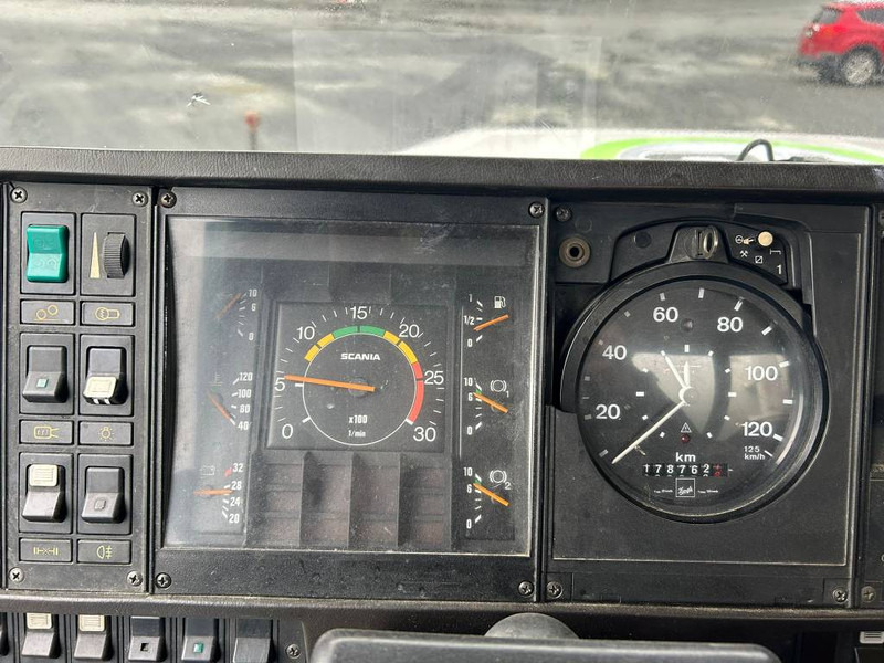 Scania T112 H 6X2 - Fahrmischer: das Bild 5 Scania T112 H 6X2 - Fahrmischer: das Bild 5