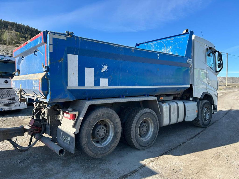 Volvo FH 540 6x4 + Maur trippelkjerre - Kipper: das Bild 4 Volvo FH 540 6x4 + Maur trippelkjerre - Kipper: das Bild 4