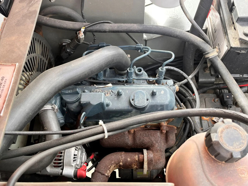 Knickgelenkter Dumper AUSA D150AHG: das Bild 9