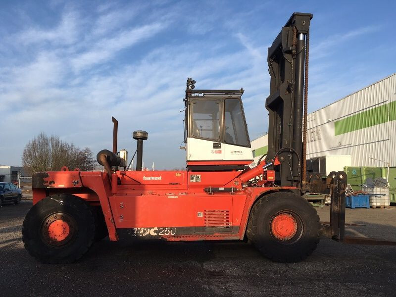 Fantuzzi FDC250 - Dieselstapler: das Bild 2 Fantuzzi FDC250 - Dieselstapler: das Bild 2
