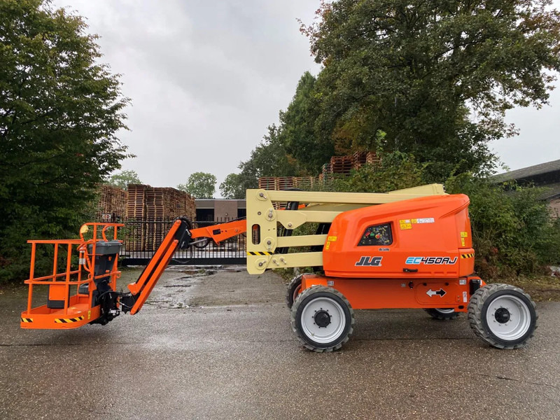 Gelenkarmbühne JLG EC450AJ: das Bild 7