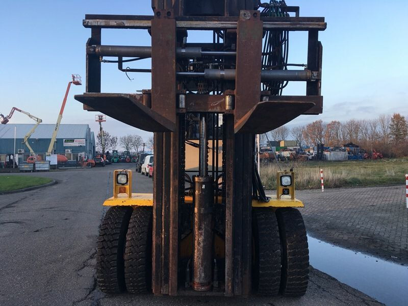 Kalmar DC15-1200 - Dieselstapler: das Bild 5 Kalmar DC15-1200 - Dieselstapler: das Bild 5
