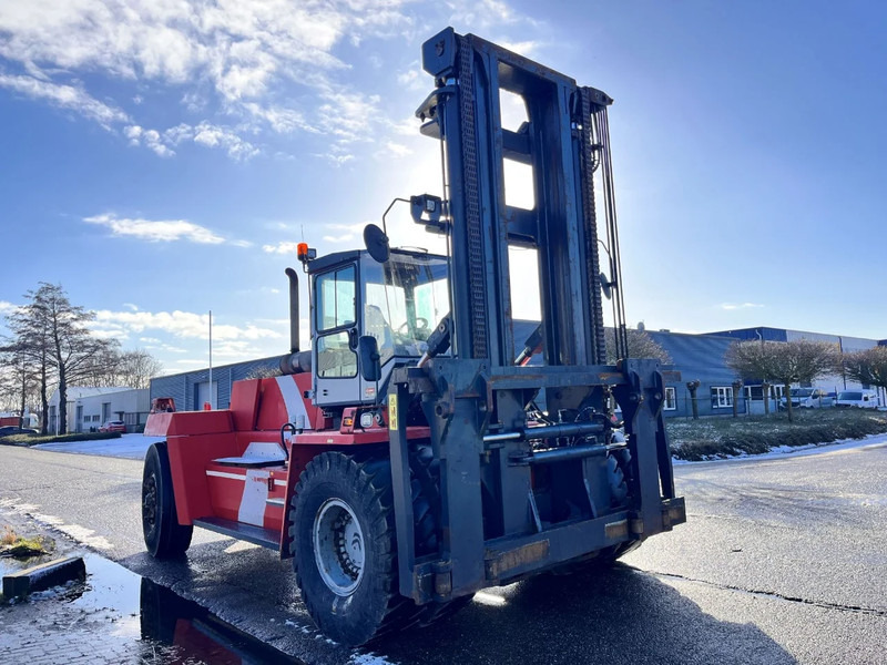 Kalmar DCD 320-12 LB - Dieselstapler: das Bild 3 Kalmar DCD 320-12 LB - Dieselstapler: das Bild 3