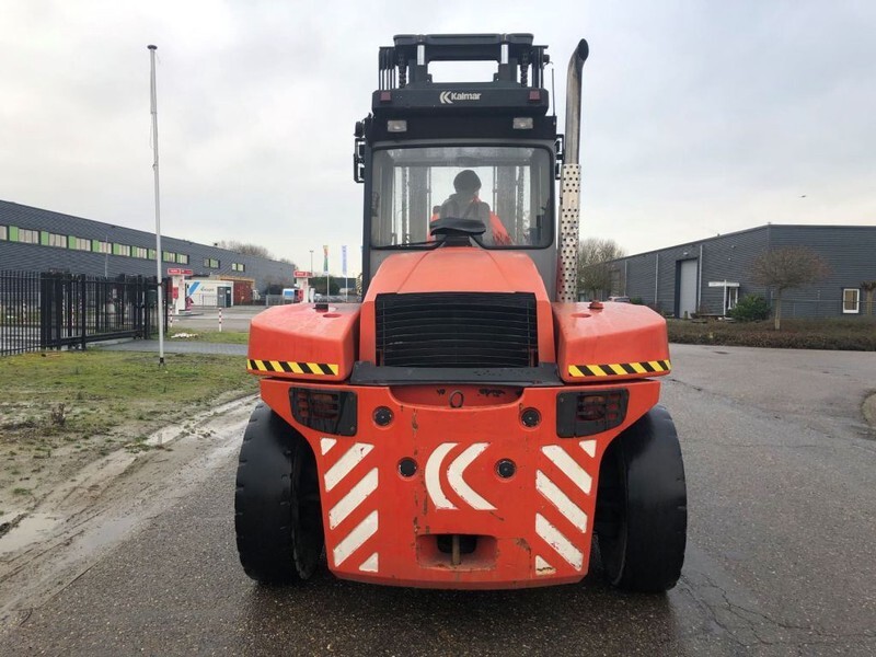 Dieselstapler Kalmar DCE 120-6: das Bild 8