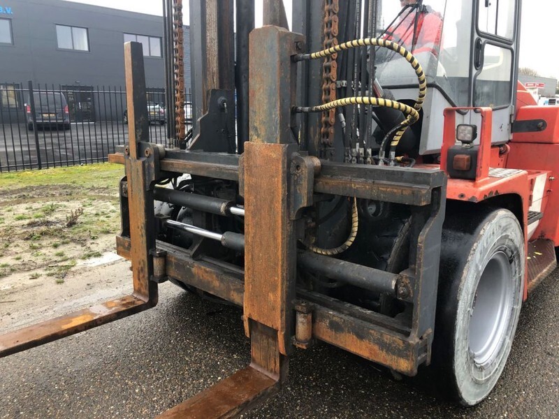 Dieselstapler Kalmar DCE 120-6: das Bild 10