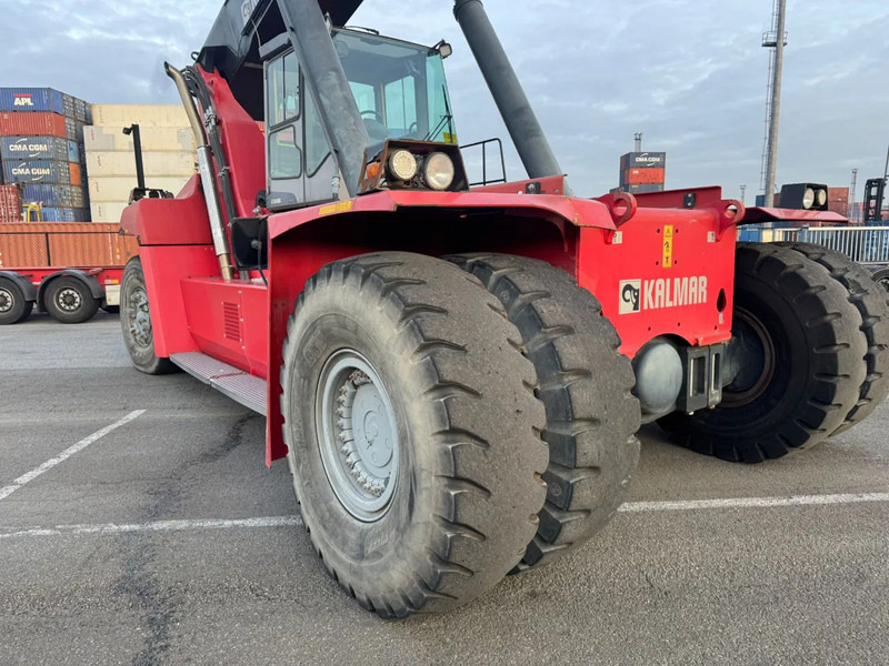 Kalmar DRF450-65S5 - Reach stacker: das Bild 2 Kalmar DRF450-65S5 - Reach stacker: das Bild 2