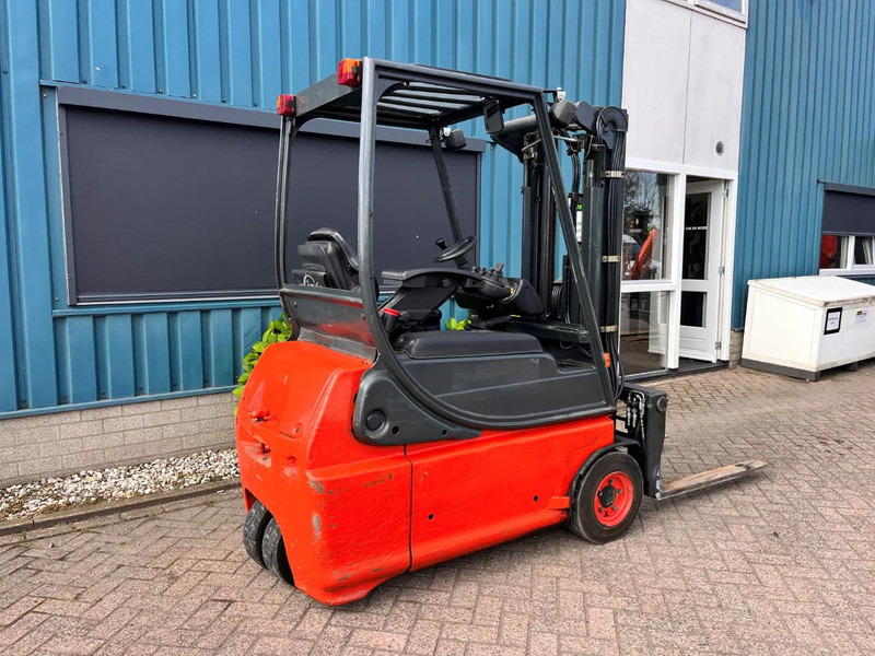 Linde E16-02 - Elektrostapler: das Bild 5 Linde E16-02 - Elektrostapler: das Bild 5