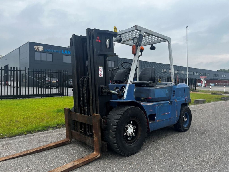 Mitsubishi FD40 - Dieselstapler: das Bild 5 Mitsubishi FD40 - Dieselstapler: das Bild 5
