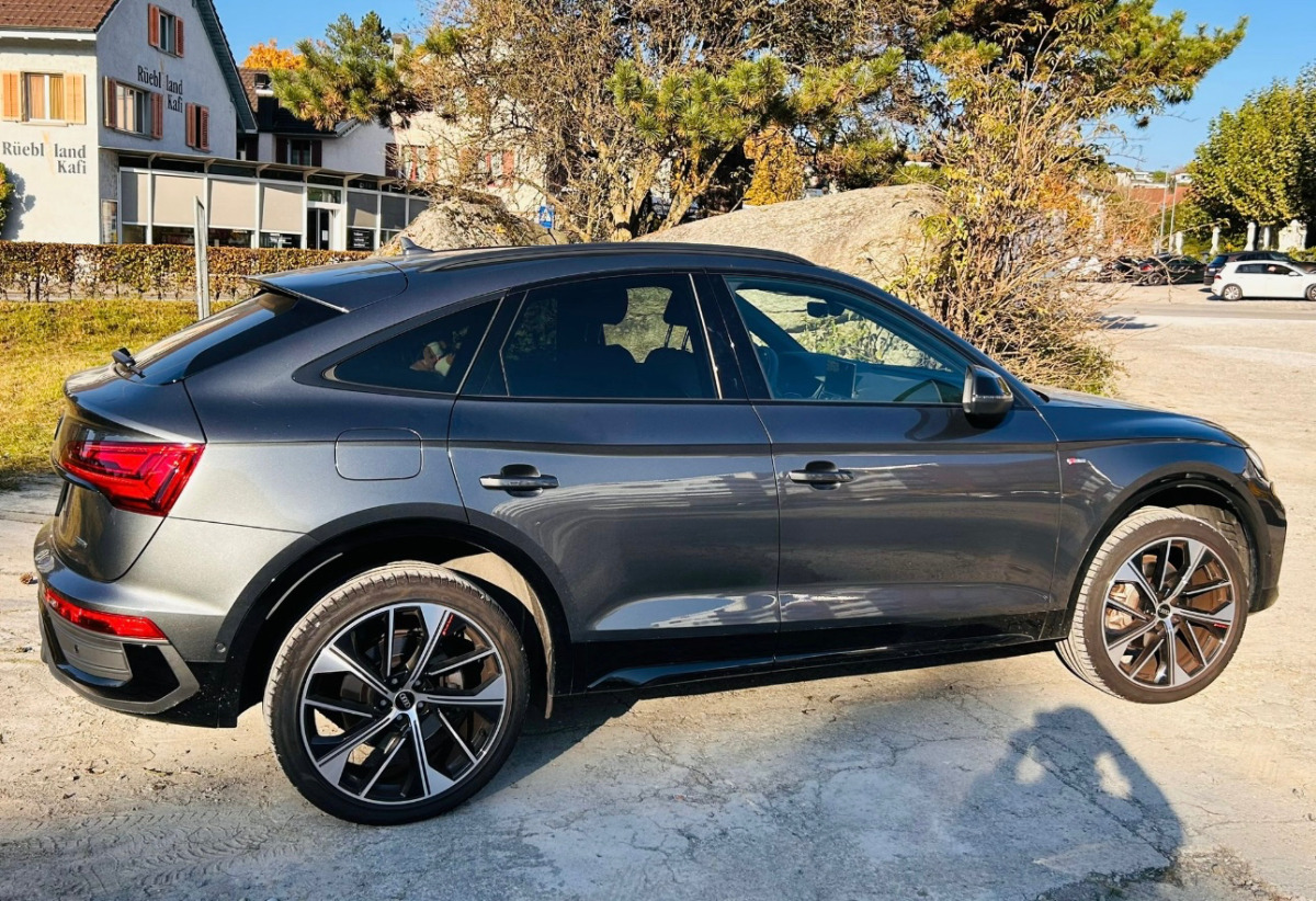 AUDI Q5 Sportback - PKW: das Bild 2 AUDI Q5 Sportback - PKW: das Bild 2