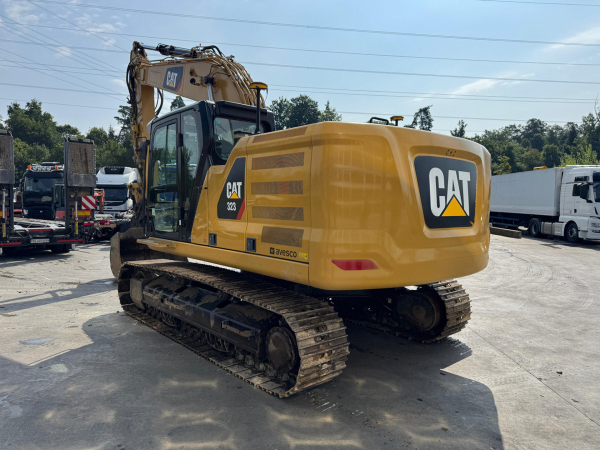 CATERPILLAR 323NG GPS 4x Schaufeln - Kettenbagger: das Bild 5 CATERPILLAR 323NG GPS 4x Schaufeln - Kettenbagger: das Bild 5