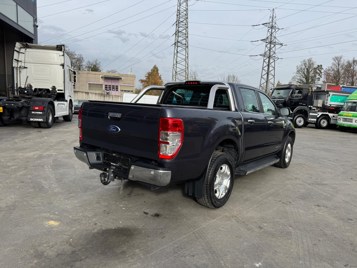 FORD Ranger 3.2 Diesel 4x4 - Pick-up: das Bild 4 FORD Ranger 3.2 Diesel 4x4 - Pick-up: das Bild 4