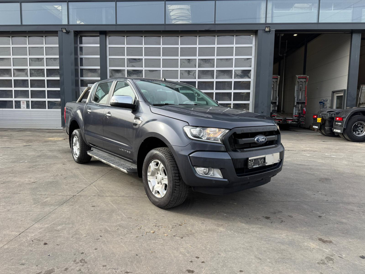 FORD Ranger 3.2 Diesel 4x4 - Pick-up: das Bild 2 FORD Ranger 3.2 Diesel 4x4 - Pick-up: das Bild 2