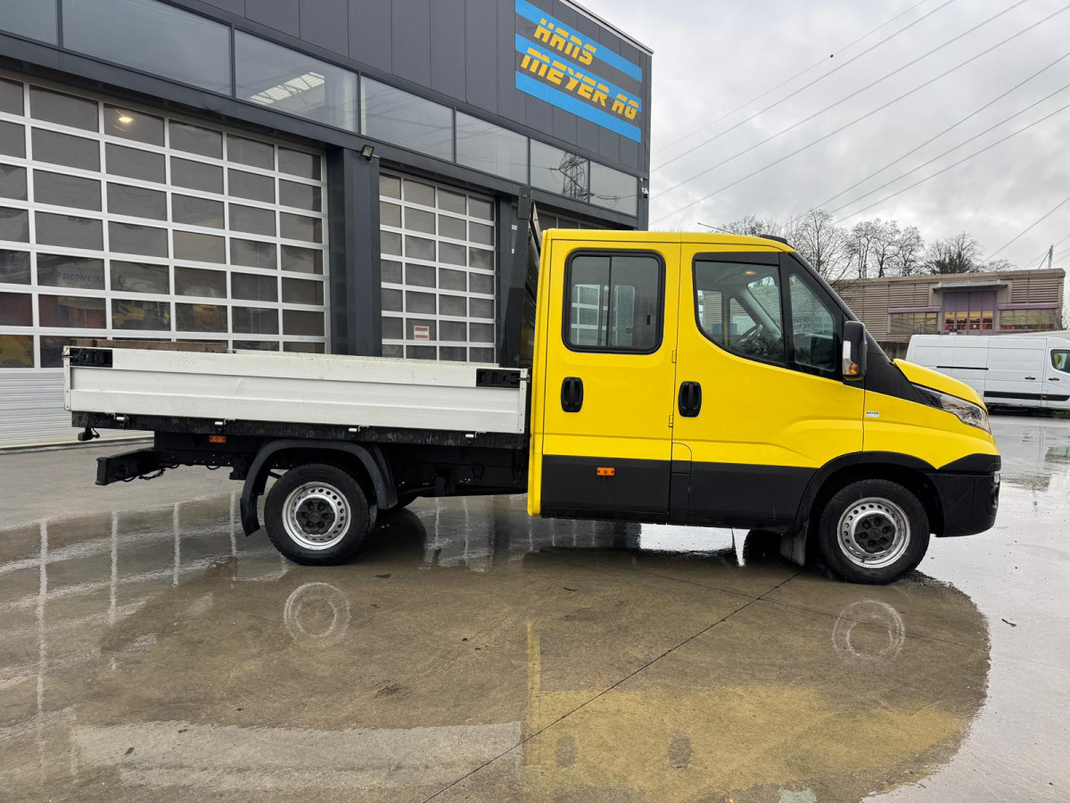 IVECO 35S13 Daily - Pritsche Transporter, Transporter mit Doppelkabine: das Bild 3 IVECO 35S13 Daily - Pritsche Transporter, Transporter mit Doppelkabine: das Bild 3