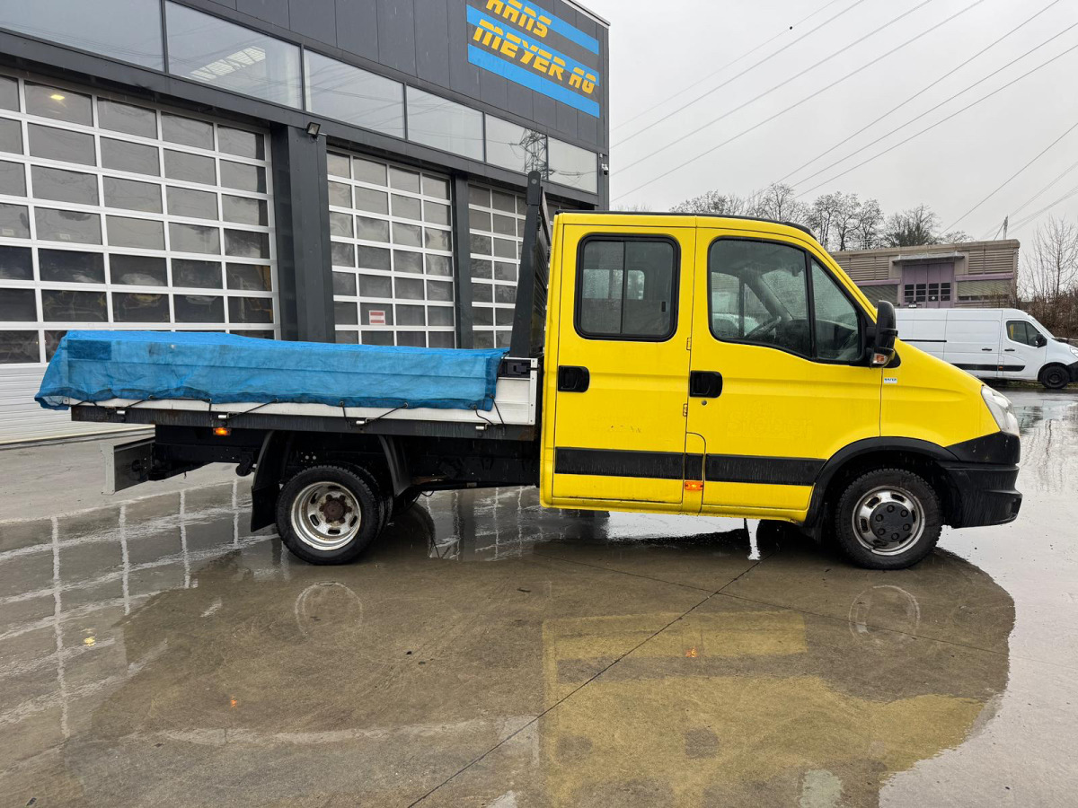 IVECO Daily 35C15 4x2 - Pritsche Transporter, Transporter mit Doppelkabine: das Bild 3 IVECO Daily 35C15 4x2 - Pritsche Transporter, Transporter mit Doppelkabine: das Bild 3