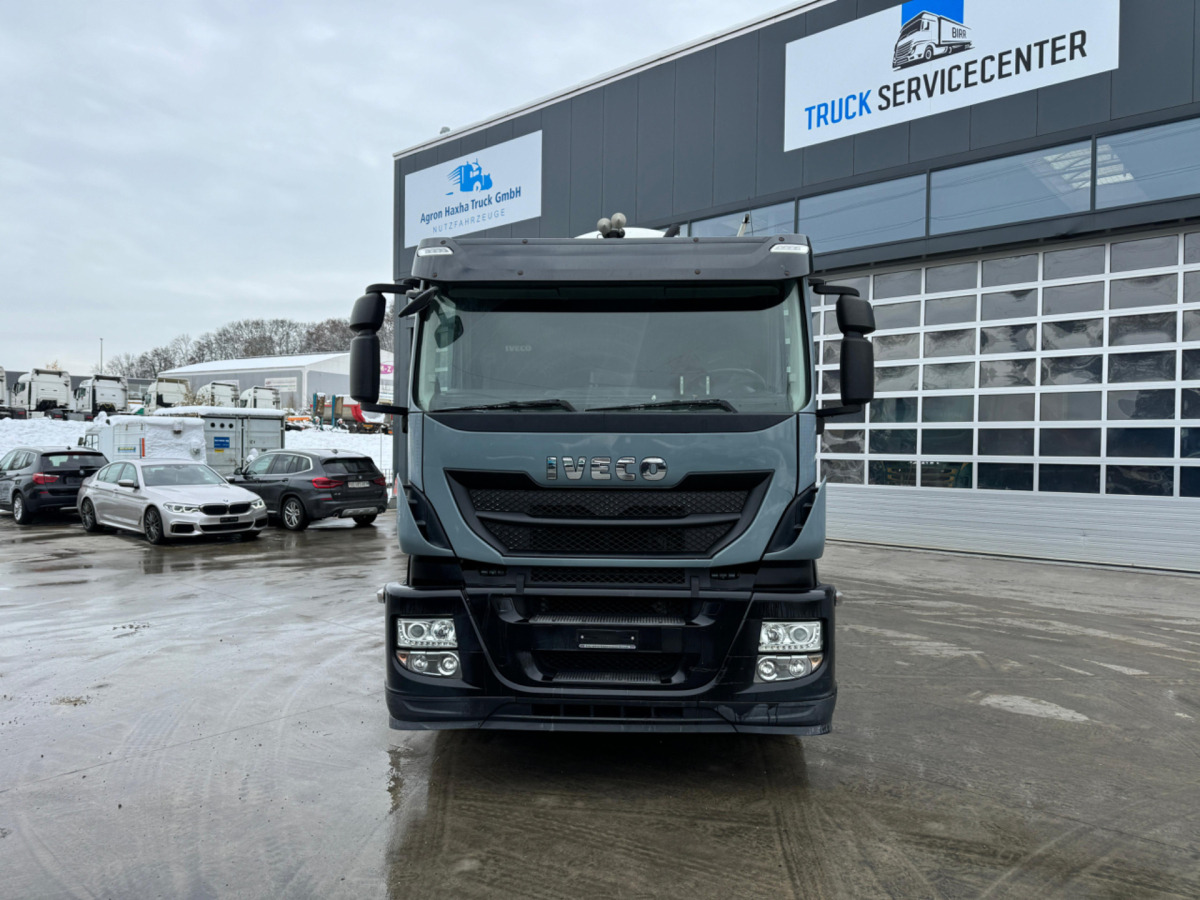 IVECO Stralis 460 6x2 Cementsilo Kompressor - Tankwagen: das Bild 2 IVECO Stralis 460 6x2 Cementsilo Kompressor - Tankwagen: das Bild 2