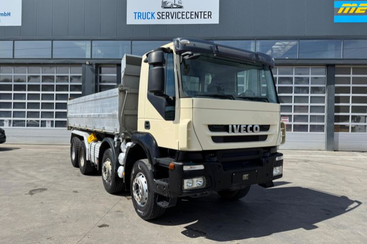 Iveco Trakker 450 8x4 - Kipper: das Bild 4 Iveco Trakker 450 8x4 - Kipper: das Bild 4