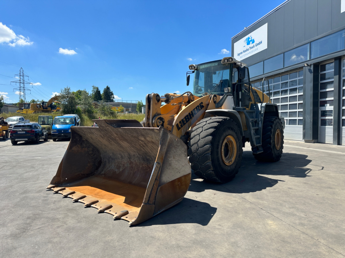 LIEBHERR 586 2plus2 - Radlader: das Bild 1 LIEBHERR 586 2plus2 - Radlader: das Bild 1