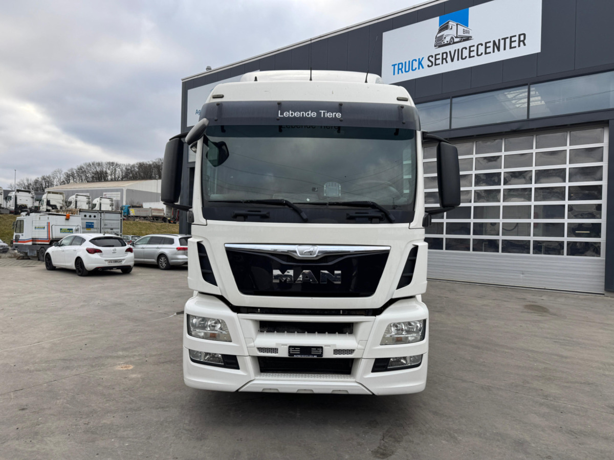 MAN TGS 18.440 4x2 - Plane LKW: das Bild 2 MAN TGS 18.440 4x2 - Plane LKW: das Bild 2