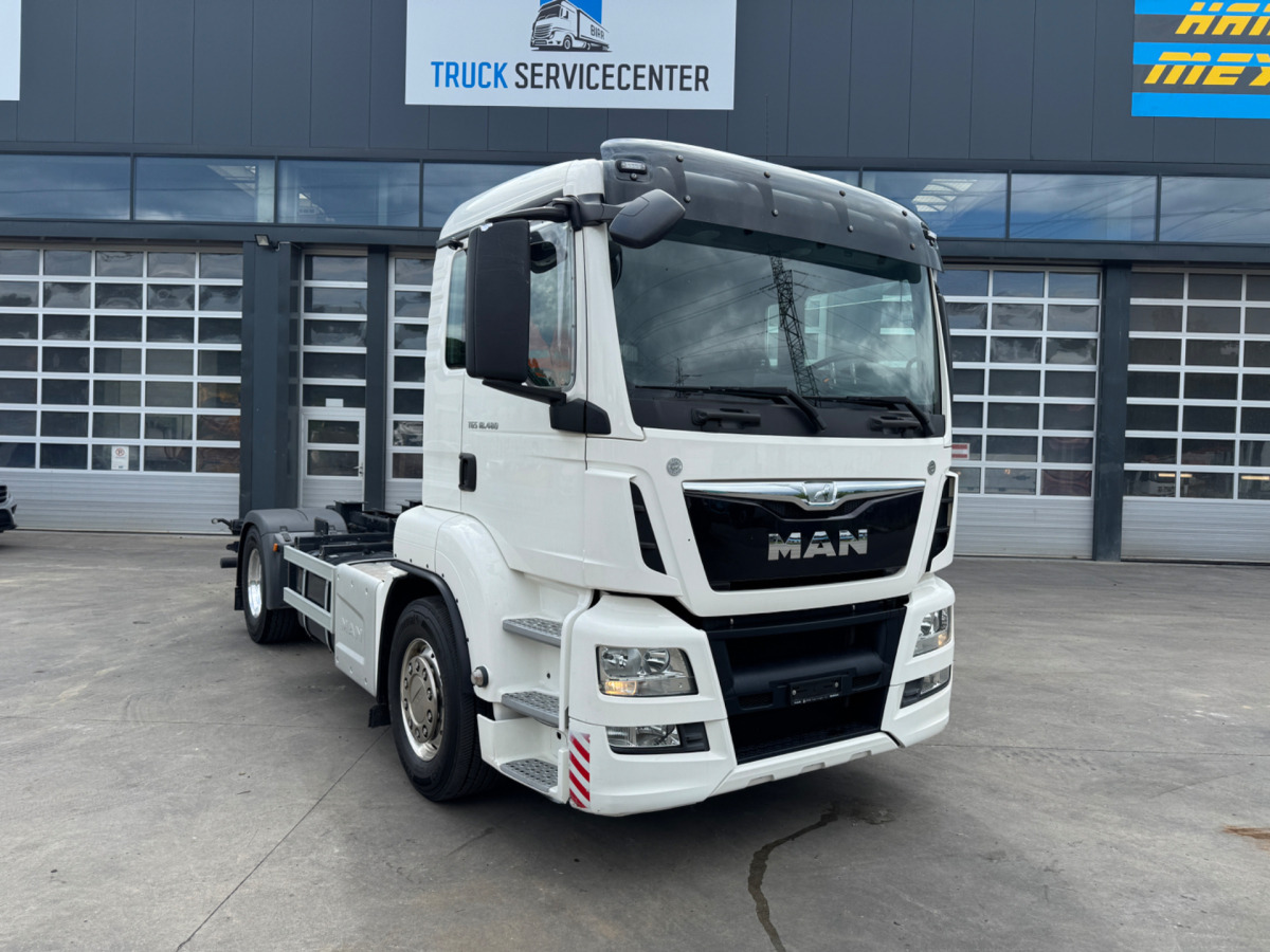 MAN TGS 18.480 - Fahrgestell LKW: das Bild 3 MAN TGS 18.480 - Fahrgestell LKW: das Bild 3