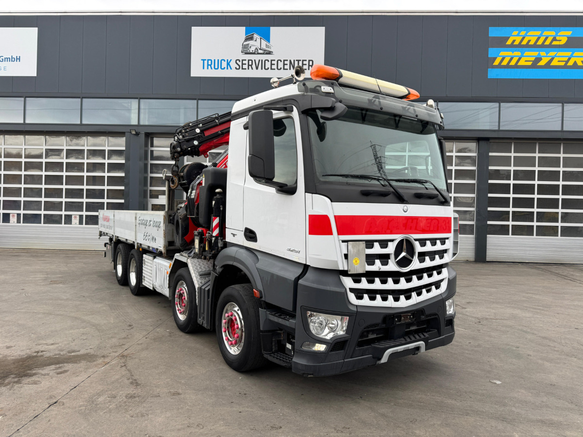 MERCEDES Arocs 3251 8x4 Fassi 660 6-6 - Autokran: das Bild 4 MERCEDES Arocs 3251 8x4 Fassi 660 6-6 - Autokran: das Bild 4
