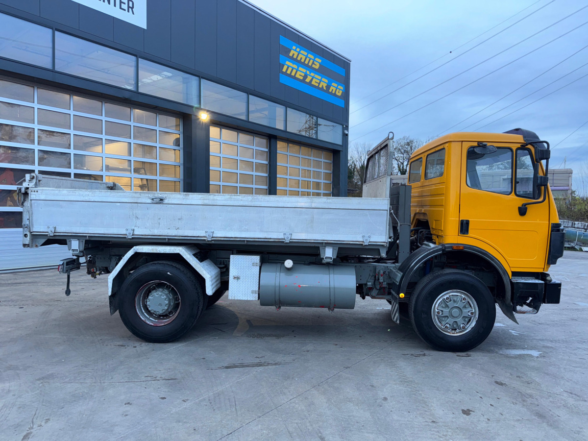 MERCEDES SK 1831 4x2 5m3 Kipper - Kipper: das Bild 5 MERCEDES SK 1831 4x2 5m3 Kipper - Kipper: das Bild 5