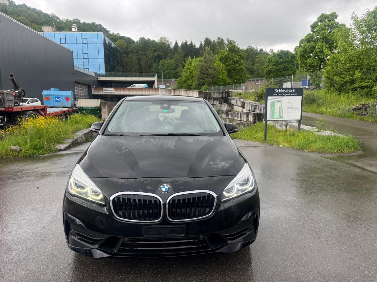 Marke BMW 218d xDrive - PKW: das Bild 2 Marke BMW 218d xDrive - PKW: das Bild 2