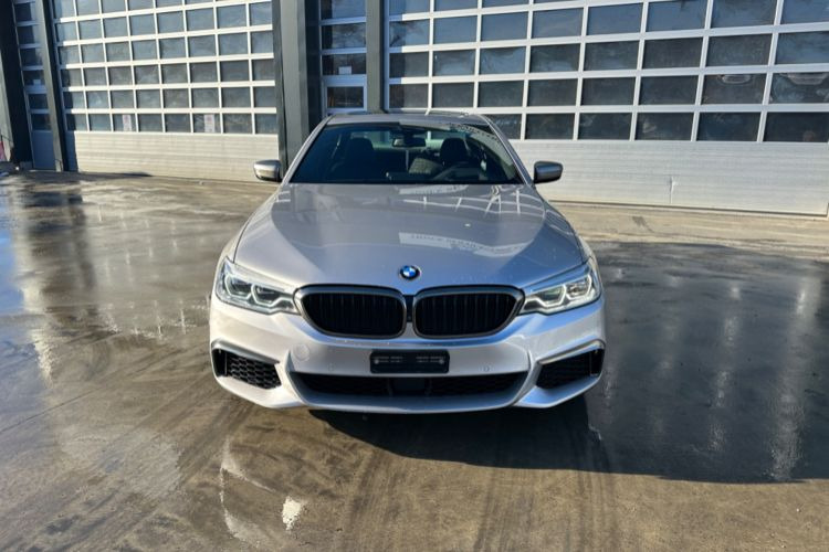 Marke | BMW M550D xDrive - PKW: das Bild 2 Marke | BMW M550D xDrive - PKW: das Bild 2