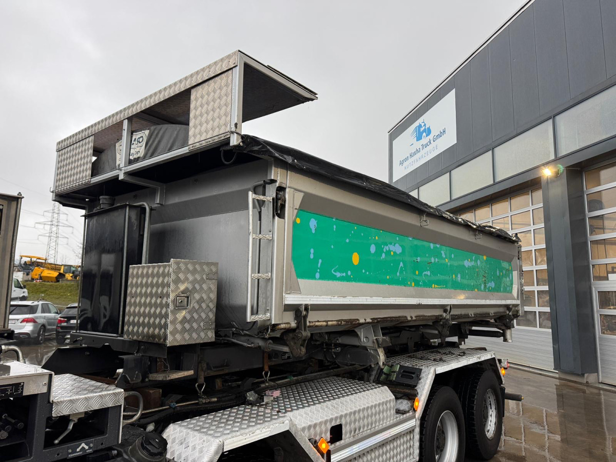 Marke Sutter 2S Bordmatik 14m3 - Kippaufbau: das Bild 1 Marke Sutter 2S Bordmatik 14m3 - Kippaufbau: das Bild 1