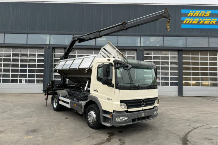 Mercedes-Benz Atego 1329 4x2 Hiab 088-2 - Kipper, Autokran: das Bild 5 Mercedes-Benz Atego 1329 4x2 Hiab 088-2 - Kipper, Autokran: das Bild 5
