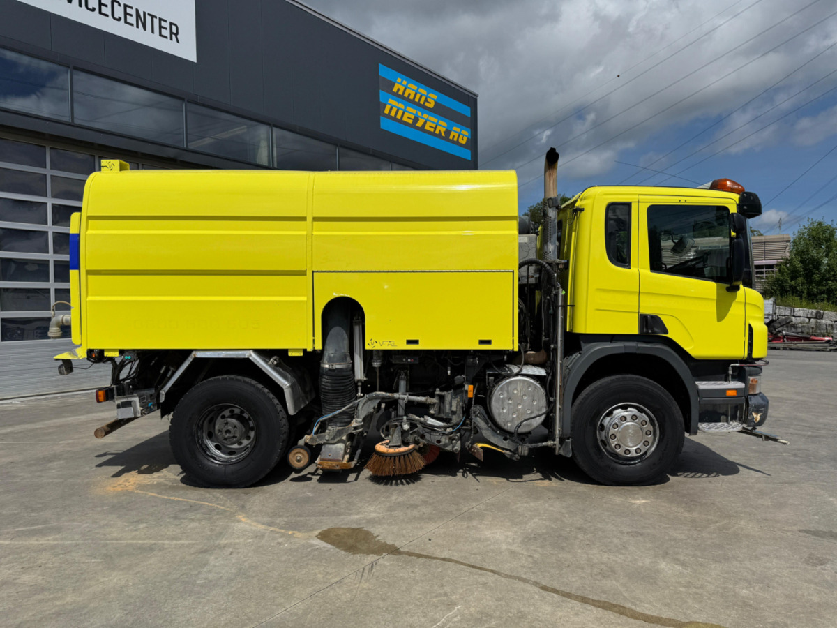 SCANIA P320 4x2 Val-Air Kehrmaschine - Kehrmaschine: das Bild 4 SCANIA P320 4x2 Val-Air Kehrmaschine - Kehrmaschine: das Bild 4