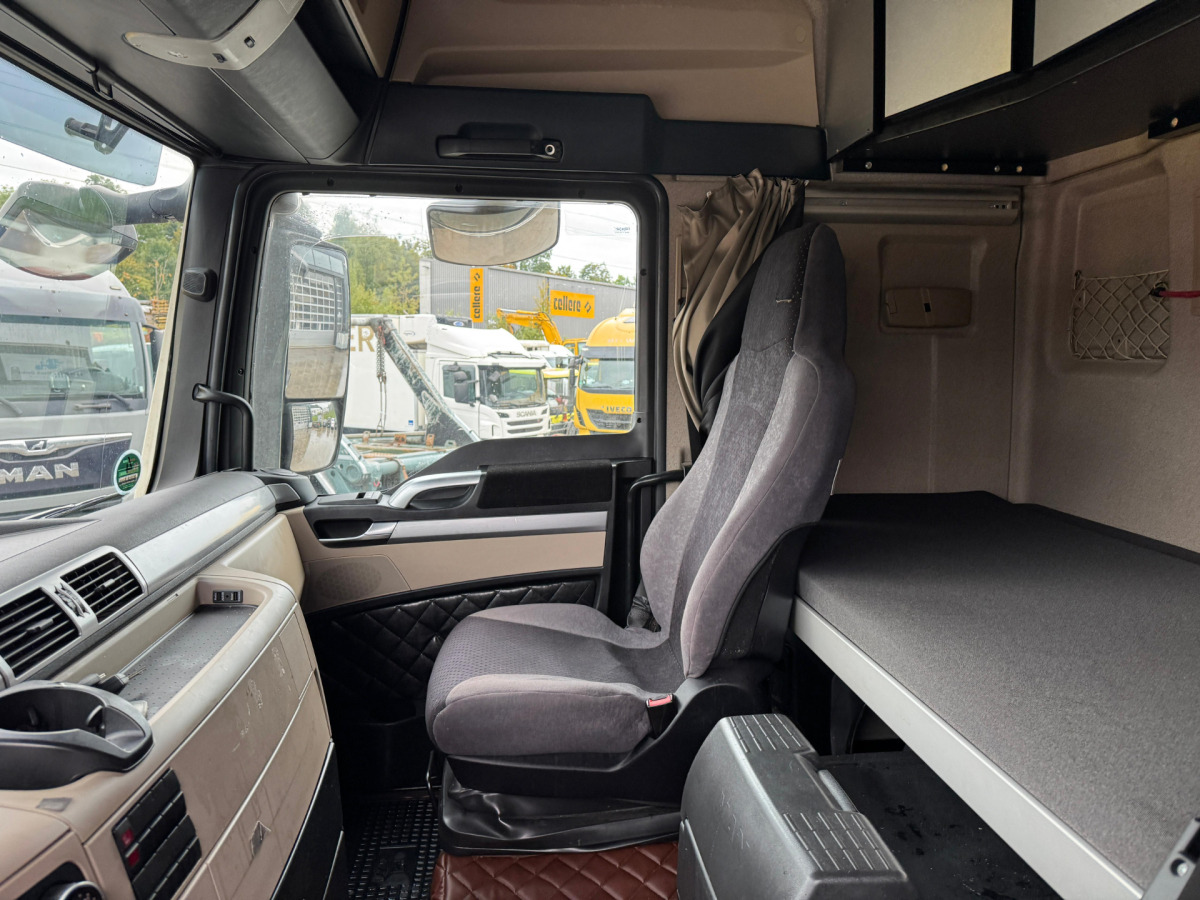 Sattelzugmaschine MAN TGX 18.460 GHH Kompressor: das Bild 11 Sattelzugmaschine MAN TGX 18.460 GHH Kompressor: das Bild 11