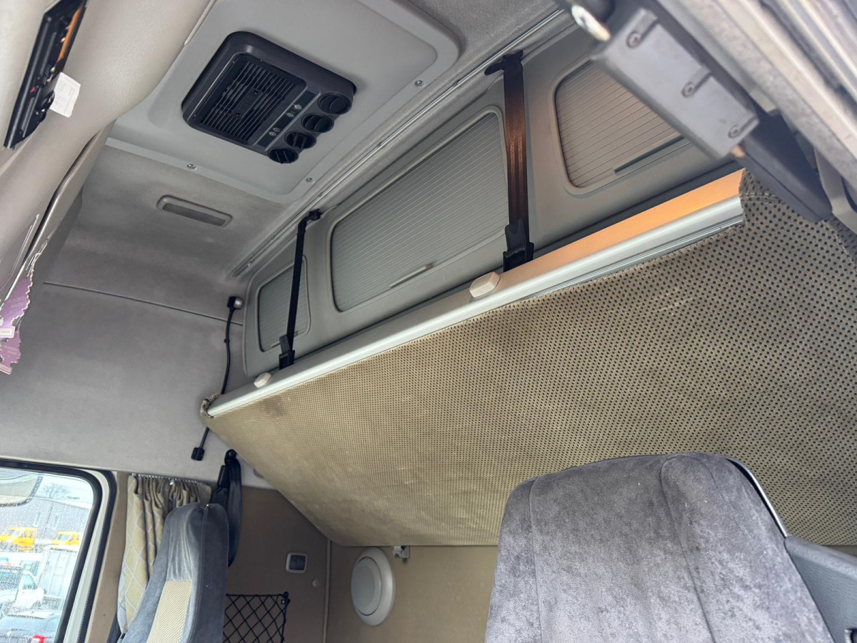 Sattelzugmaschine VOLVO FH-520 4x2: das Bild 14