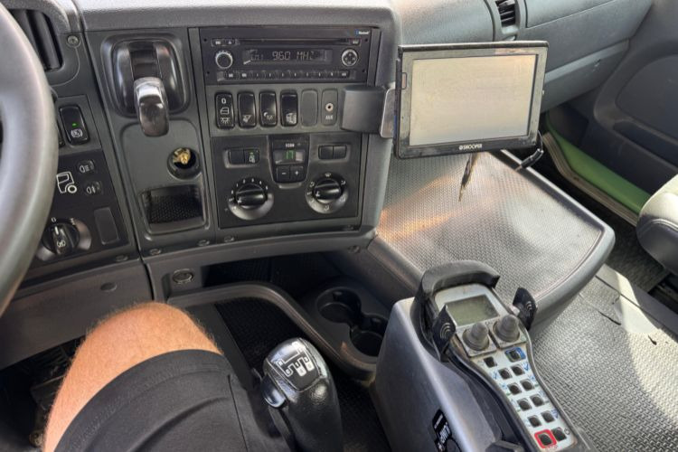 Kipper Scania G360 4x2 Gergen: das Bild 13