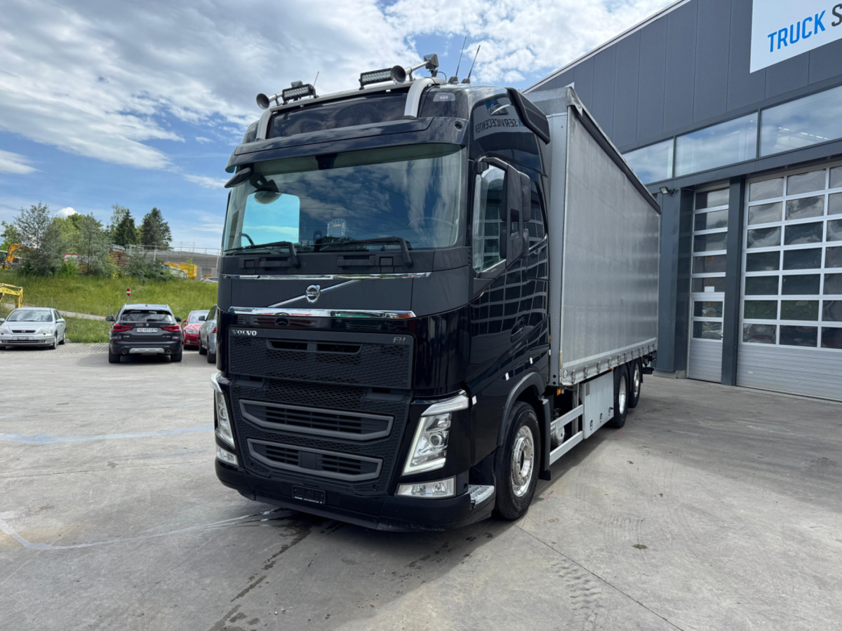 VOLVO FH-540 6x2 - Plane LKW: das Bild 1 VOLVO FH-540 6x2 - Plane LKW: das Bild 1