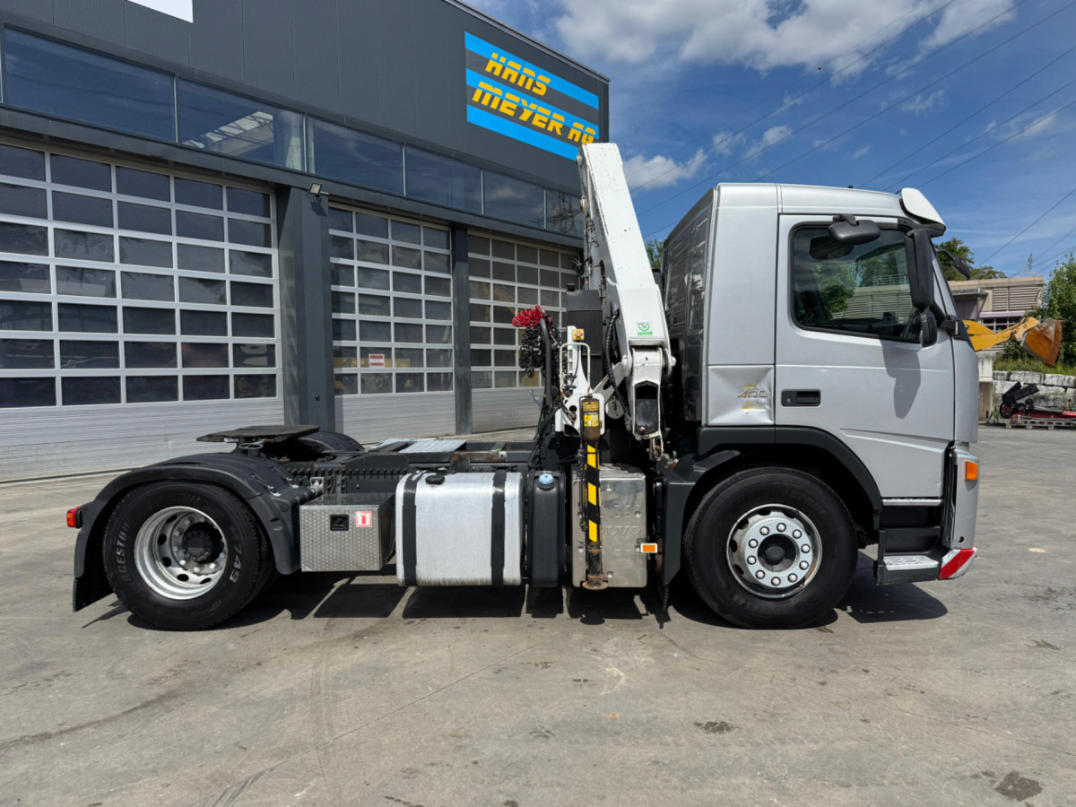 Autokran VOLVO FM-400 4x2 Bonfiglioli 15000-4: das Bild 7